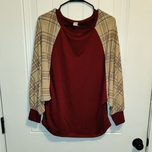 7th Ray Burgundy and Plaid Raglan Top